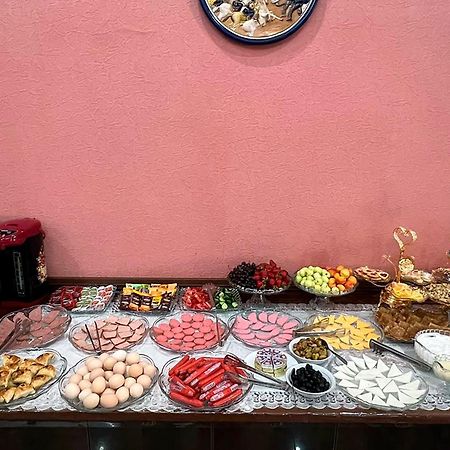Yangi Sharq Hotel Samarkand Ngoại thất bức ảnh