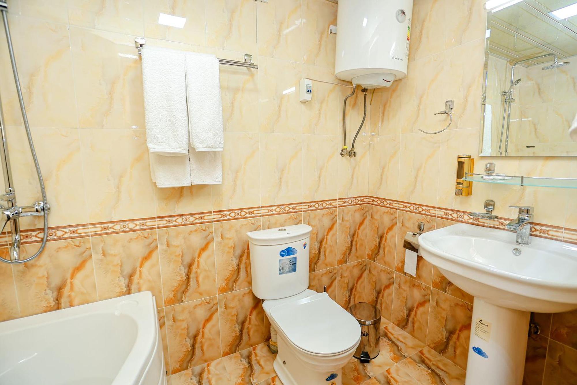 Yangi Sharq Hotel Samarkand Ngoại thất bức ảnh