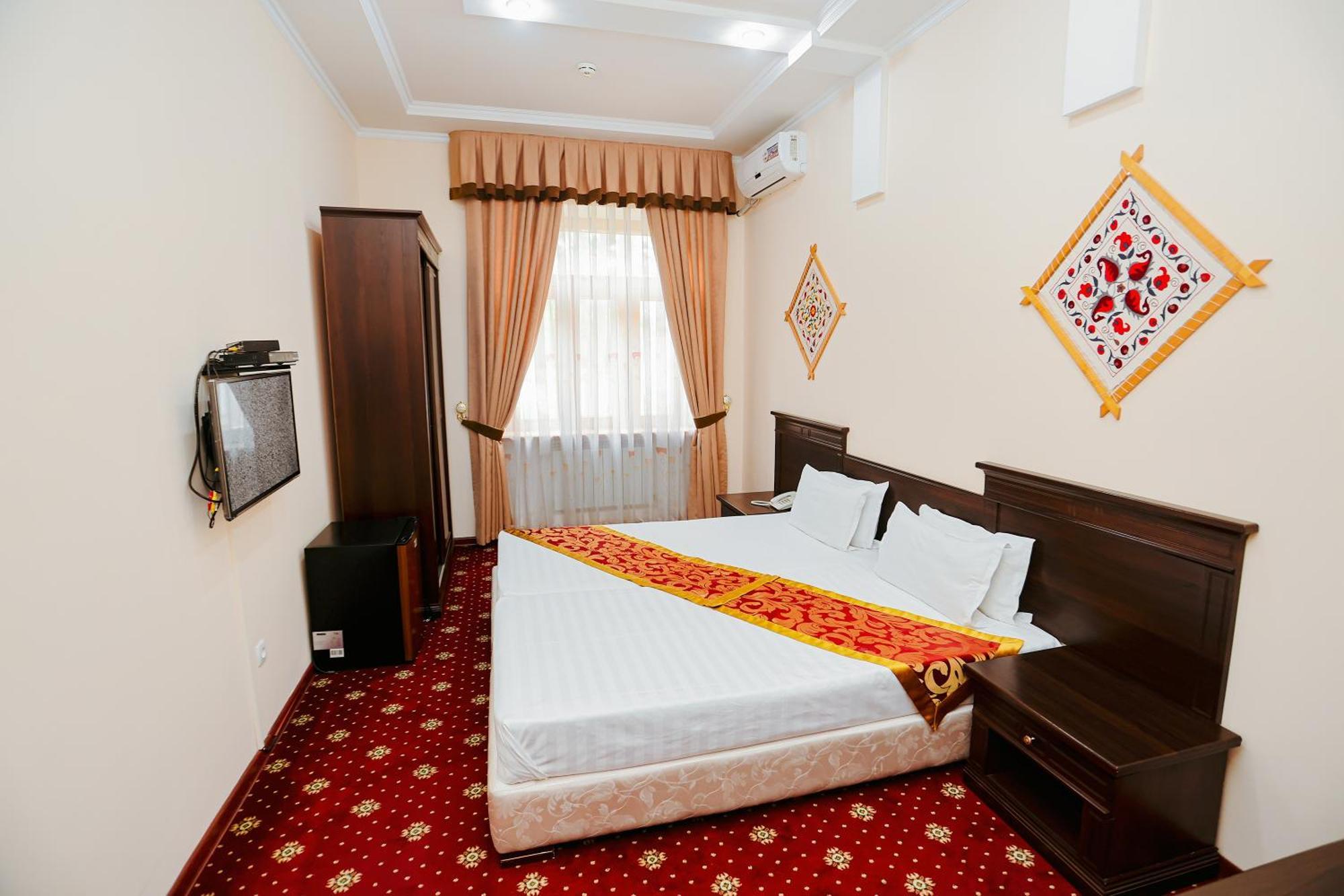 Yangi Sharq Hotel Samarkand Ngoại thất bức ảnh