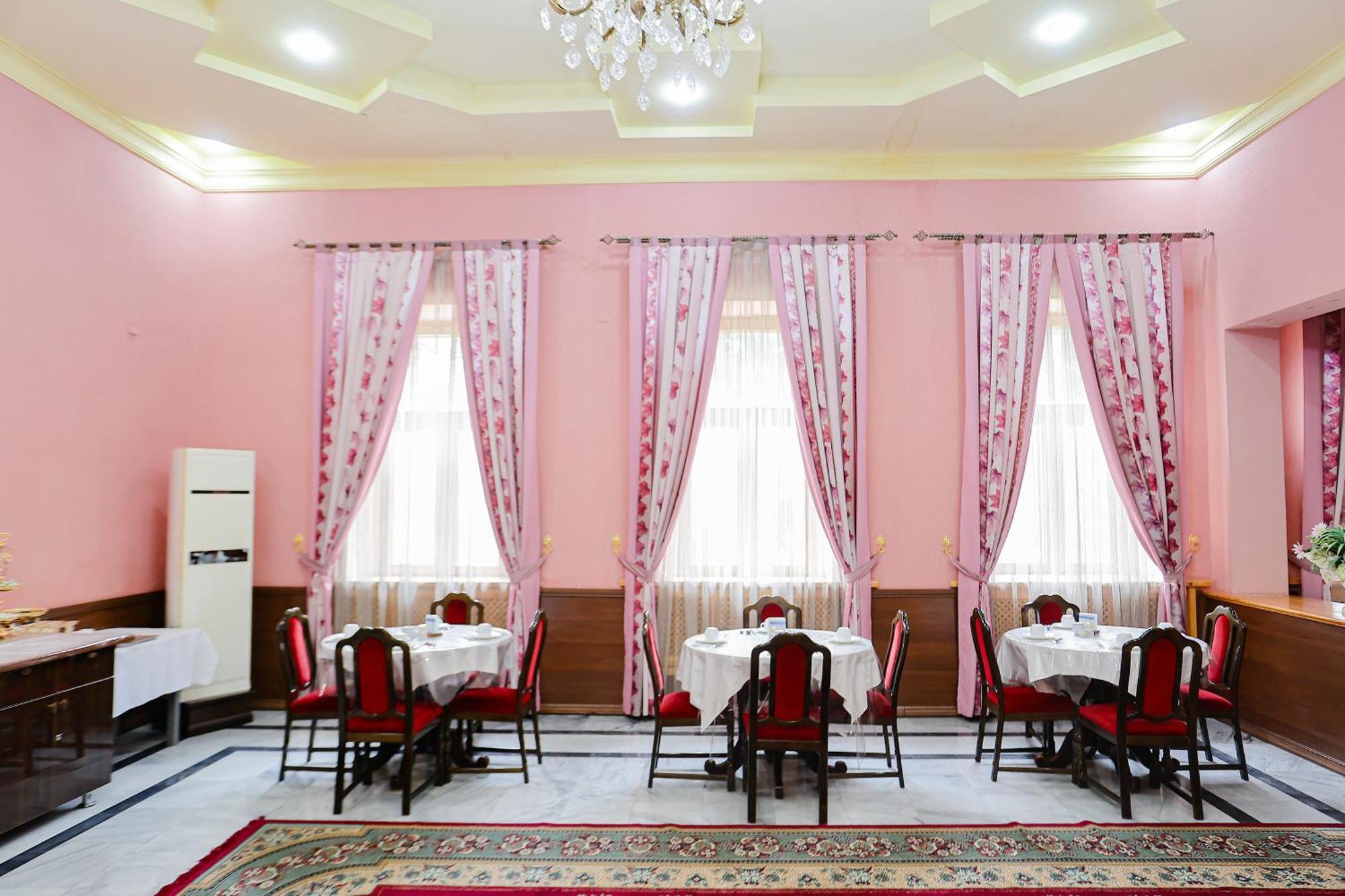 Yangi Sharq Hotel Samarkand Ngoại thất bức ảnh