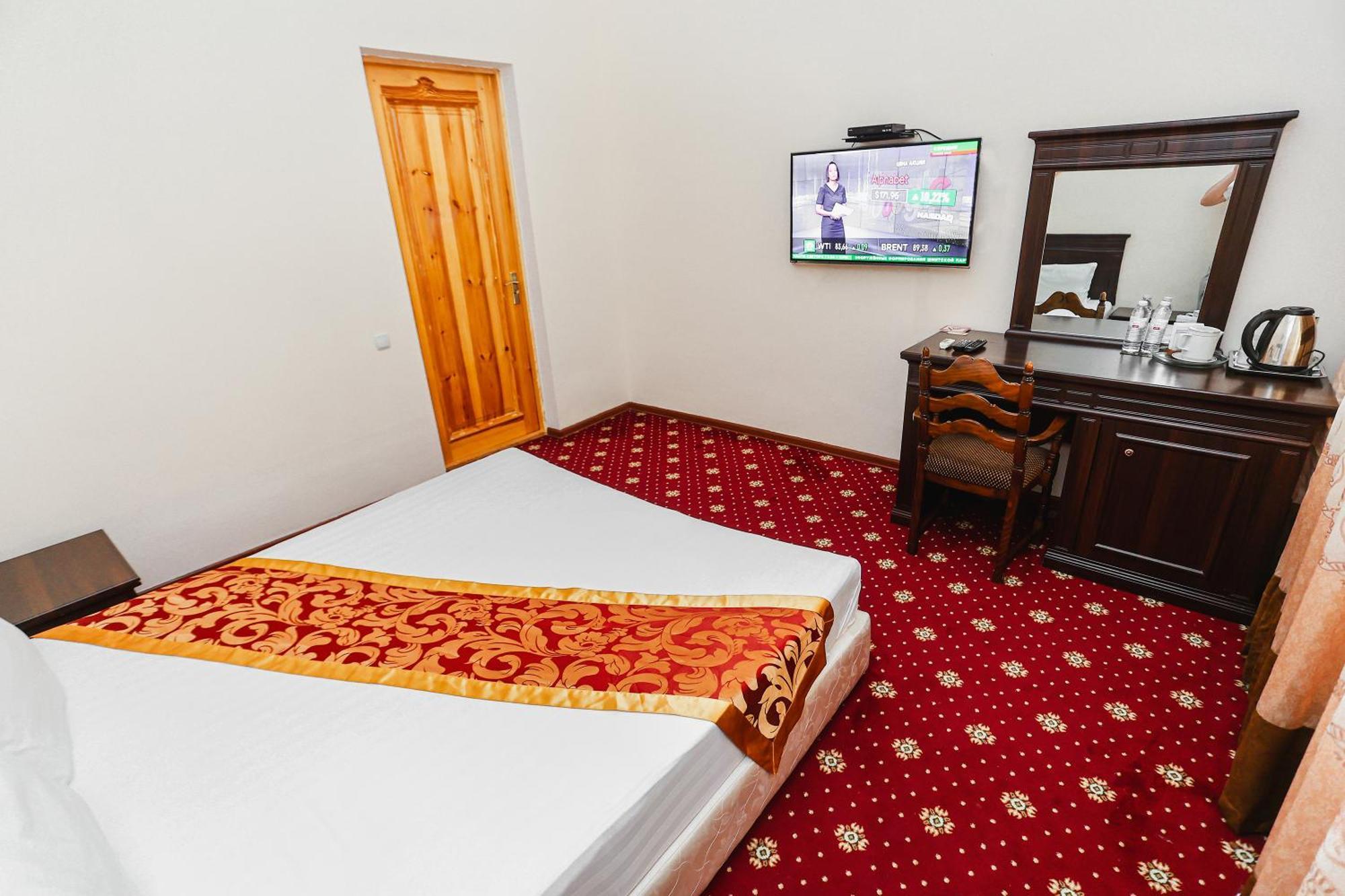 Yangi Sharq Hotel Samarkand Ngoại thất bức ảnh